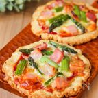アスパラベーコンのオートミール米粉ピザ【トースターでサクッ】