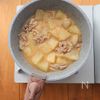 冬瓜がとろっと絶品♡豚こまの味噌煮の工程3