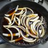 夫婦二人で食べる親子丼煮大盛り（親子丼でいただきます）の下準備