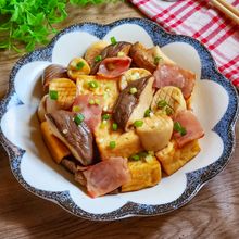 厚揚げベーコンとエリンギの甘辛バター炒め