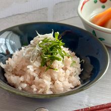 暑くても食欲増進！「梅干しとしらすの炊き込みごはん」