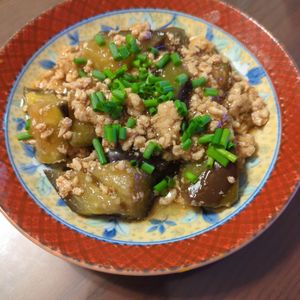 たりおの作ってみた!投稿(鍋ひとつ！なすと鶏ひき肉のとろみあん【腸活レシピ】)