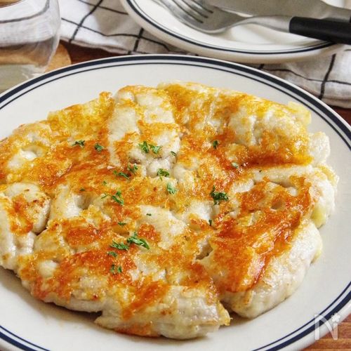 どーん！と大きい♪鶏むねチーズ焼き