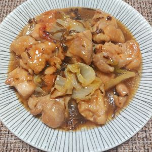 よっこの作ってみた!投稿(塩昆布とめんつゆで鶏もも白菜炒め)