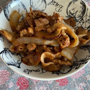 万福の作ってみた!投稿(コスパも抜群！ごはんにぴったり！【トンテキ風豚こまソテー】)