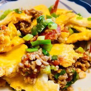 ma_miiの作ってみた!投稿(時短が嬉しい【簡単！トマたま肉丼】)