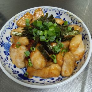 鶏皮坊主の作ってみた!投稿(【簡単でおすすめ！】鶏むね肉のわさびマヨ炒め)