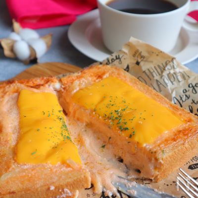 簡単とろ〜り！明太クリームトースト