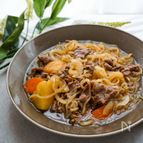 牛肉でつくる！汁だく我が家の肉じゃが