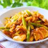 鶏むね肉とアスパラのバーベキューソース炒め