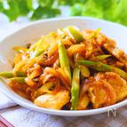 鶏むね肉とアスパラのバーベキューソース炒め
