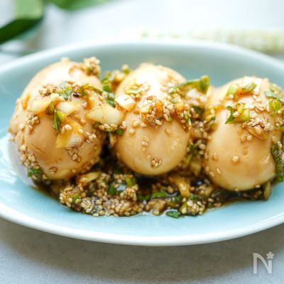 子供も喜ぶ♪ねぎと玉ねぎだれの煮玉子