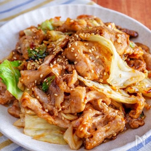 10分で爆速おかず♪【豚こまキャベツのピリ辛味噌炒め】