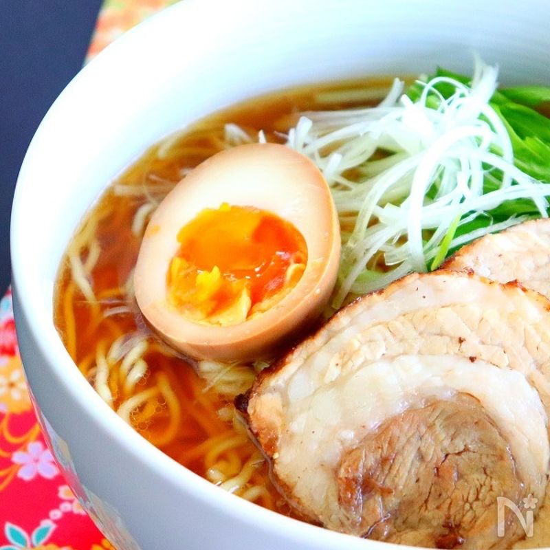 「醤油ラーメン」20選｜本格的スープのコツも | レシピサイトNadia