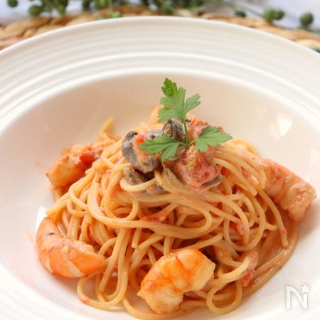 お家がレストラン 海老とマッシュルームのトマトクリームパスタ By 富岡清美 レシピサイト Nadia ナディア プロの料理家のおいしい レシピ お家がレストラン 海老とマッシュルームのトマトクリームパスタ By 富岡清美 レシピサイト Nadia ナディア プロの料理家のおいしい レシピ