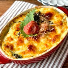 火を使わない♪さっぱり食べたい日に【梅しそチーズ山芋鉄板】