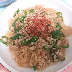 milkの作ってみた!投稿(【春雨戻し不要】ワンパンで炒めるだけ！！麻婆ピーマン春雨)
