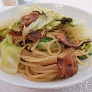 塩昆布が決め手 春キャベツとベーコンのバターポン酢パスタ By yuu レシピサイト Nadia ナディア プロの料理家のおいしいレシピ 塩昆布が決め手 春キャベツとベーコンのバターポン酢パスタ By yuu レシピサイト Nadia ナディア プロの料理家のおいしいレシピ