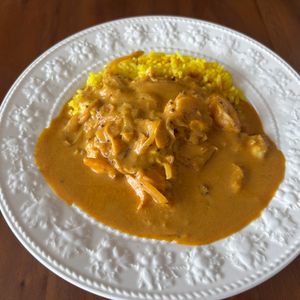 こむぎの作ってみた!投稿(【えびのココナッツカレー】お店並に美味しい本格スパイスカレー)