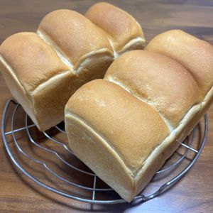 こむぎの作ってみた!投稿(1歳児もパクパク!シンプル食パン)