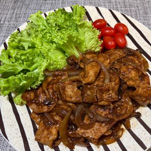 楽ラク手抜キッチン🐶🐾の作ってみた!投稿(［豚ロースのしょうが味噌焼き］男子が喜ぶ！ガツンと濃いめの味)