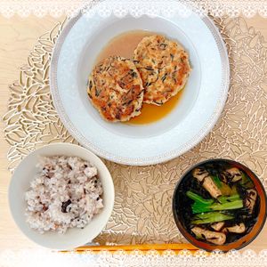 にゃ〜むずの作ってみた!投稿(【ひじきの豆腐ハンバーグ】節約&ヘルシー★)