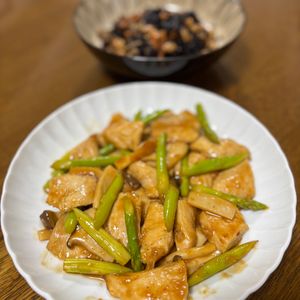MYHRの作ってみた!投稿(【鶏むね肉とアスパラのレモンバター醤油炒め】コク旨レモン味♪)