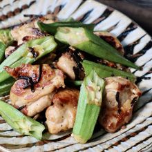 【鶏とオクラの梅昆布炒め】こく旨！さっぱり！