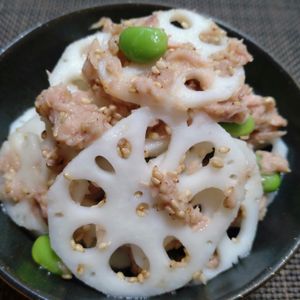 こばぴいの作ってみた!投稿(れんこんと枝豆の《マヨなし♡うまだれツナサラダ》)