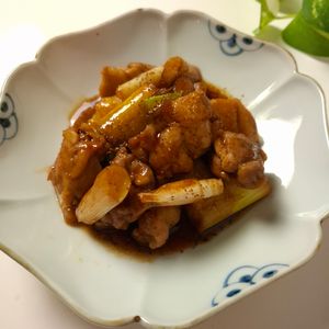 とのちゃまの作ってみた!投稿(食材２つ！絶品居酒屋風おかず♡『甘辛醤油の鶏ももねぎま炒め』)