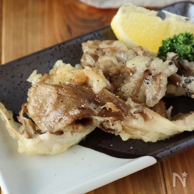 黒胡椒で食べる『サックサク舞茸天ぷら』