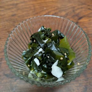 はるはるの作ってみた!投稿(生わかめの季節です♡やみつきわかめ♡)