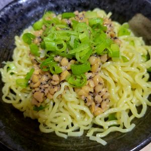 ヴェルの作ってみた!投稿(爆速で完成！納豆ゆかりパスタ)