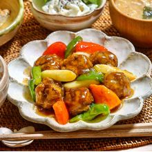 ご飯がススム!!豚こま団子の酢豚