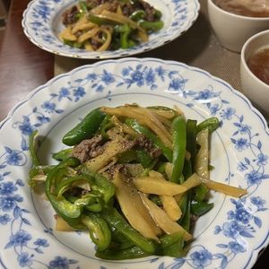 Hikeyの作ってみた!投稿(【豚肉とじゃがピーマンのオイスター炒め】調味料4つで絶品中華)
