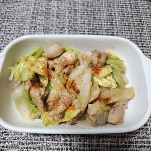 とももの作ってみた!投稿(鶏のみりん味噌漬け焼きの野菜炒めが旨すぎた🤭🍚)