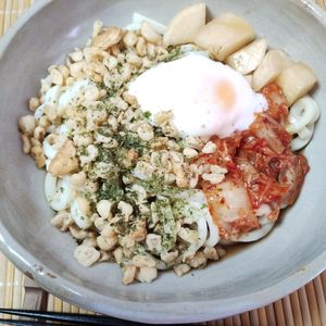M＊Pの作ってみた!投稿(【冷やしたぬきキムチうどん】かけるだけ！のせるだけで美味！)