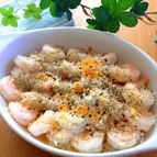 トースターで簡単♡ぷりぷりむき海老のガーリックパン粉焼き