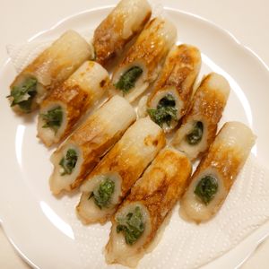 なーなの作ってみた!投稿(ちくわと大葉のサクサク揚げ)
