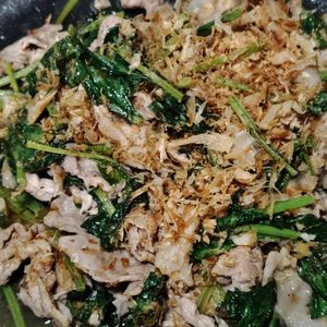 rantomoの作ってみた!投稿(残った汁でご飯3杯いける🤭🍚豚と小松菜の濃厚旨だし炒め✨)