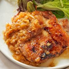 【カリッともものオニオンガーリック醤油】