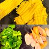 旨さ爆発‼鉄板焼き風スタミナとうもろこし炒飯の工程1