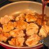 ご飯が進む♪【甘だれチキンとニラ混ぜ丼】の工程2