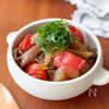 【とろっと牛トマ丼】鉄分補給に！重ねて蒸してヘルシーに