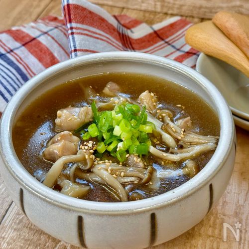 鶏肉ときのこの旨味爆発!【ご飯泥棒スープ】