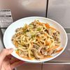 ケの作ってみた!投稿(豚肉とキャベツのおかかバター醤油うどん【#残り野菜】)