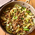 ワンパン10分！【肉味噌キャベツ炒め】包丁不要！ご飯すすむ♩