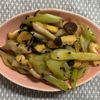 チョビの助の作ってみた!投稿(1分おつまみシリーズ③しめじと油揚げのやみつきネギポン酢😋)