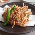 冷めてもザックザク！さつまいもとごぼうのかき揚げ