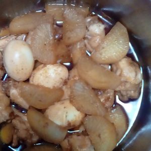 鶏皮坊主の作ってみた!投稿(【手羽元と大根のおかか煮】圧力鍋で煮込み15分！)